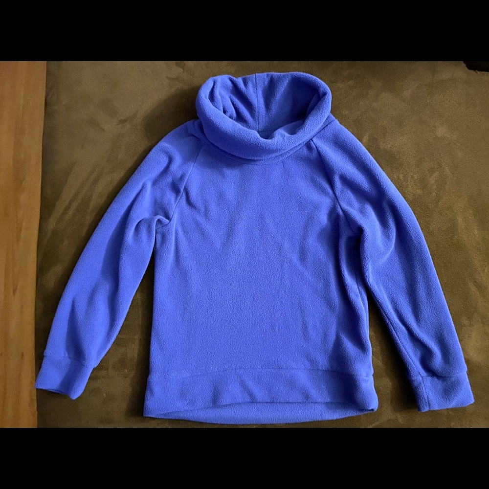 Old Navy sweater